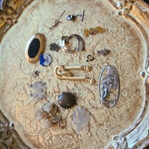 Vintage Brooches/pins 80's/90's Lot of 16 Each  Mixed Theme